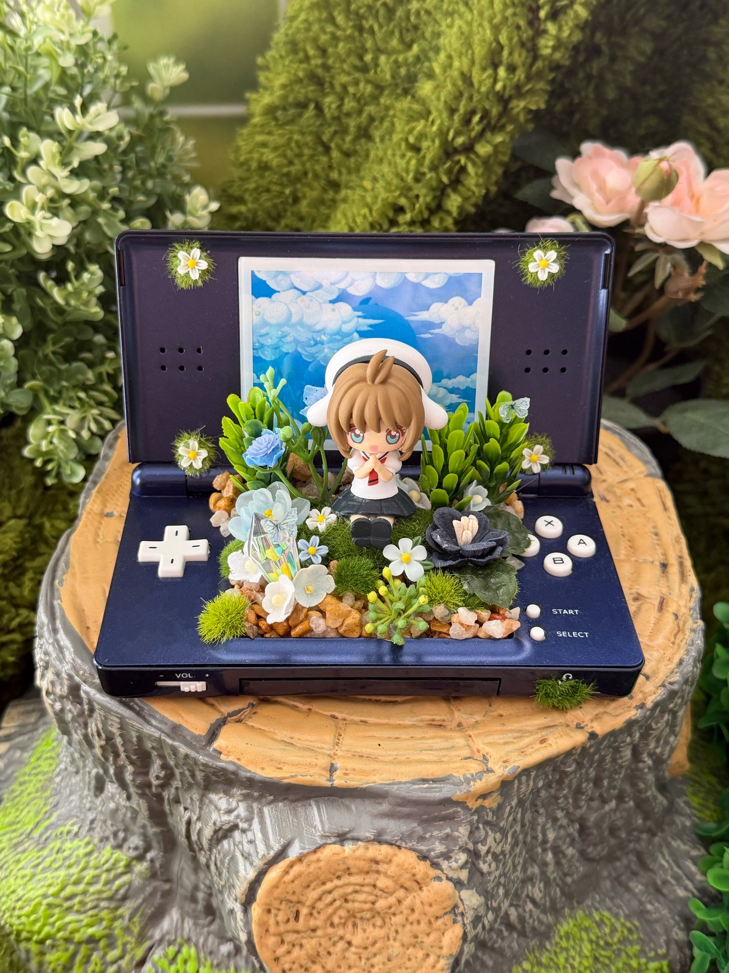 Sakura x Cinnamondog DS Console Terrarium